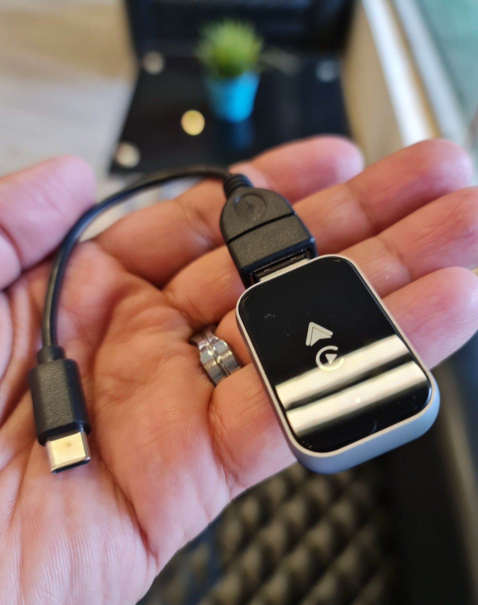 Wireless CarPlay Adapter