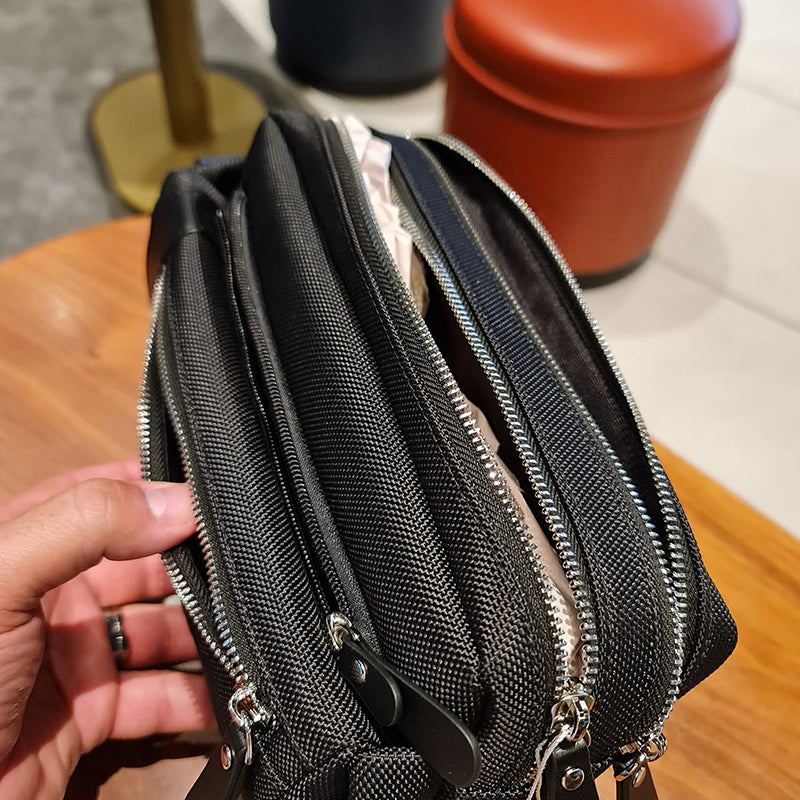 VEVO (24004) Black Bag