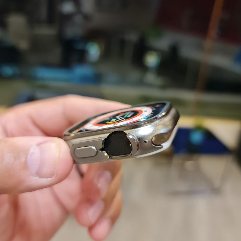 Shock-absorbing metal case for Apple Watch