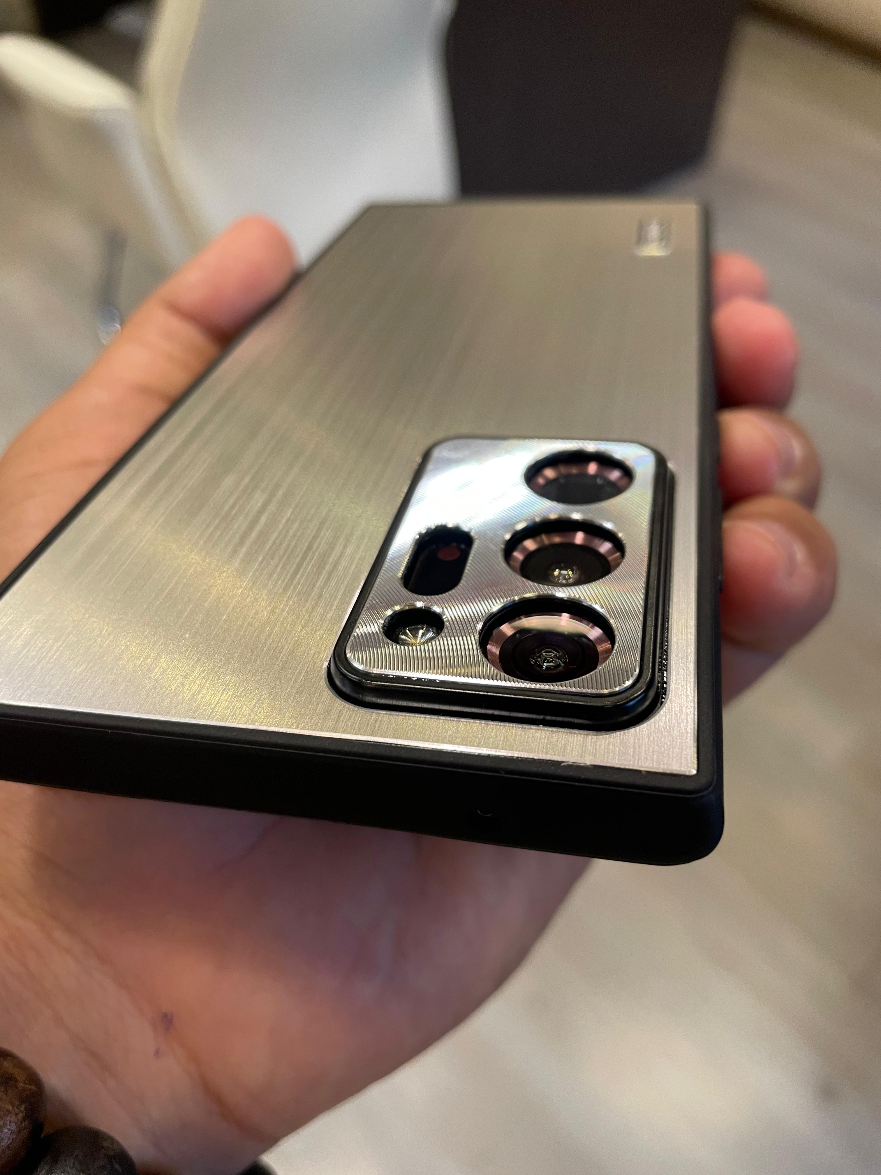 BINBERLI Acrylic Case (Silver)