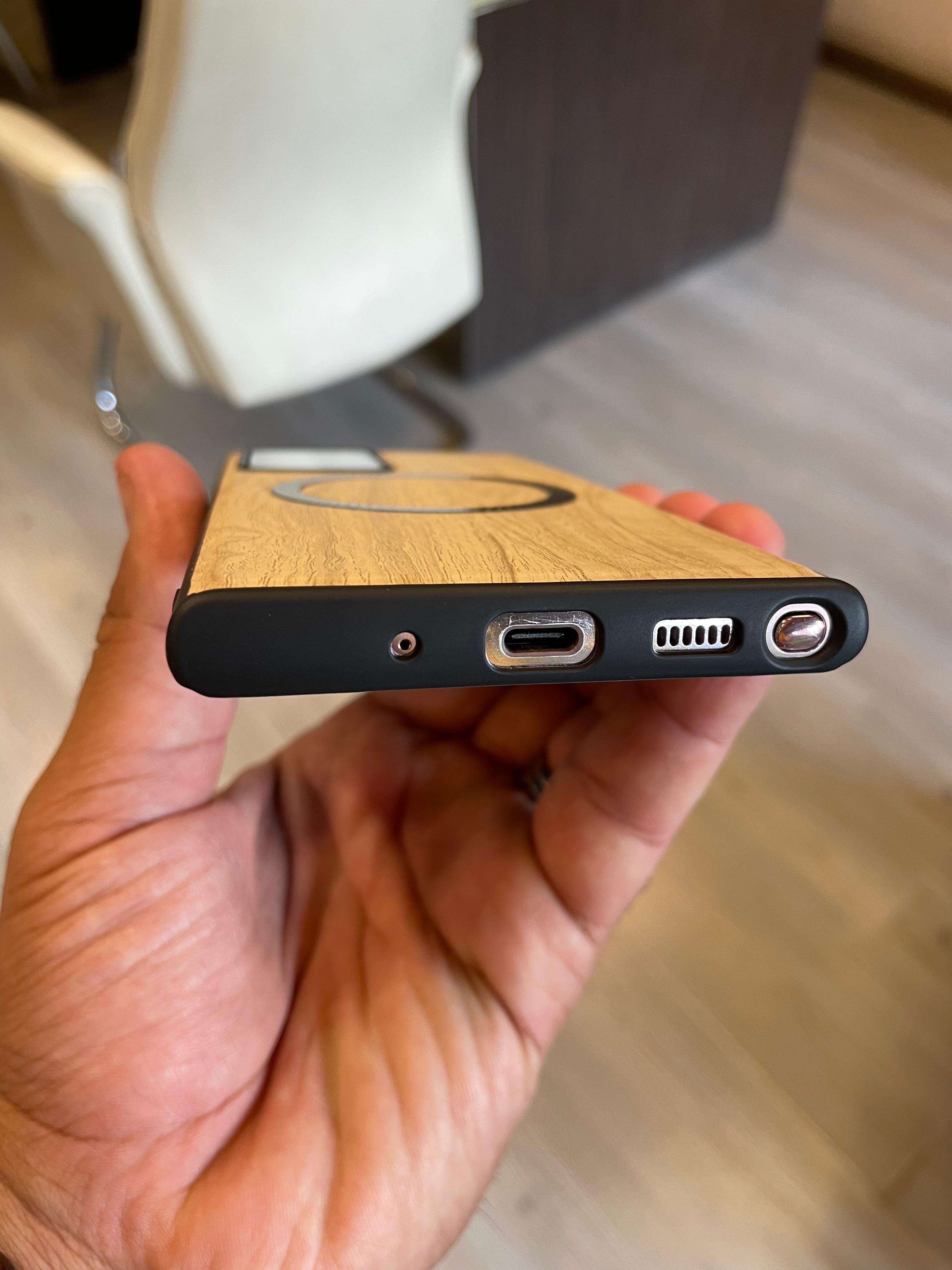 Elegant wooden case For Note 20 U (Beige)