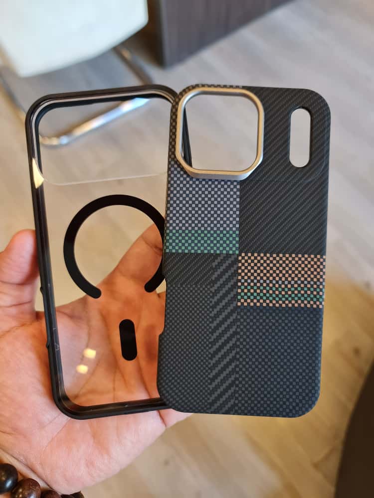 Twin Side Carbon Fiber Magsafe Phone Case