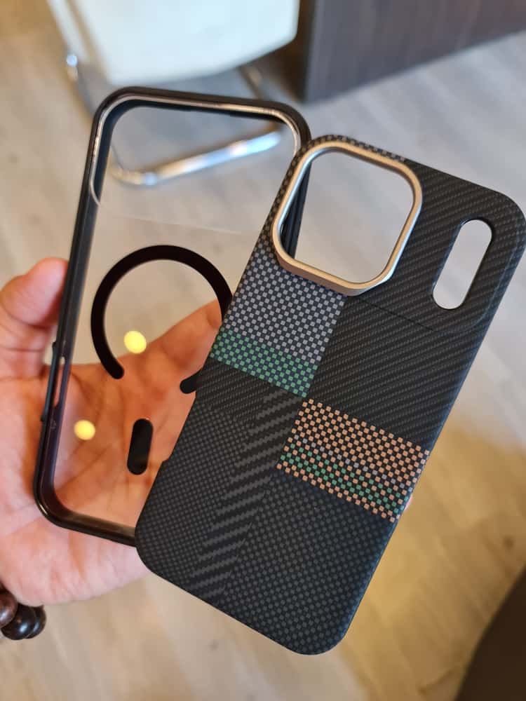 Twin Side Carbon Fiber Magsafe Phone Case