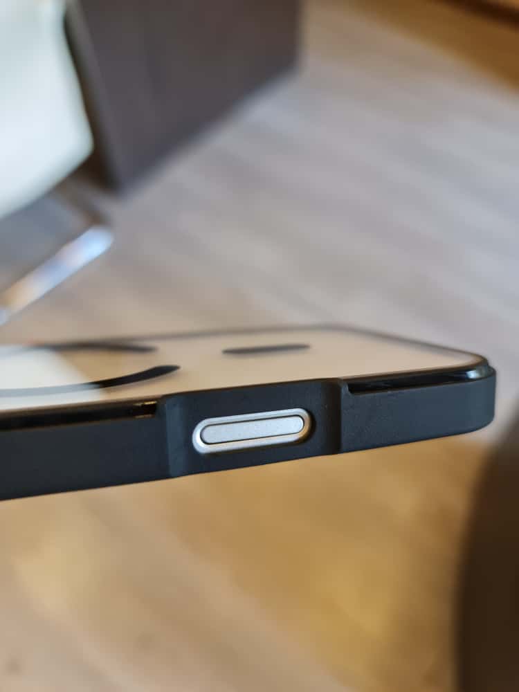 Twin Side Carbon Fiber Magsafe Phone Case (Grey)