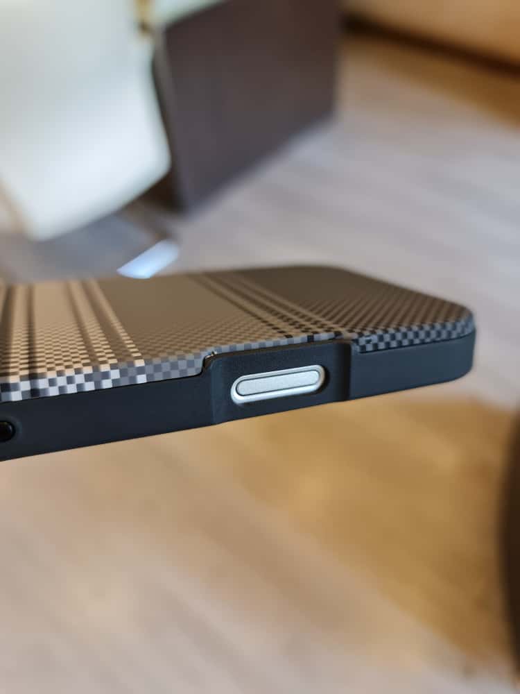 Twin Side Carbon Fiber Magsafe Phone Case (Grey)