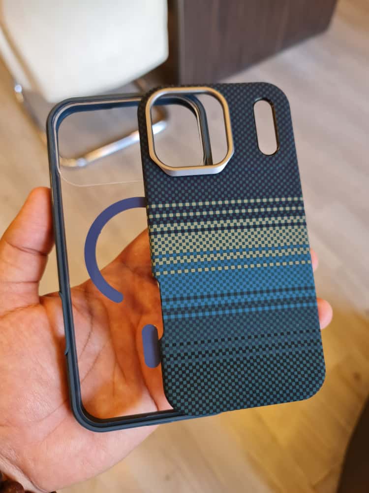 Twin Side Carbon Fiber Magsafe Phone Case (Blue)