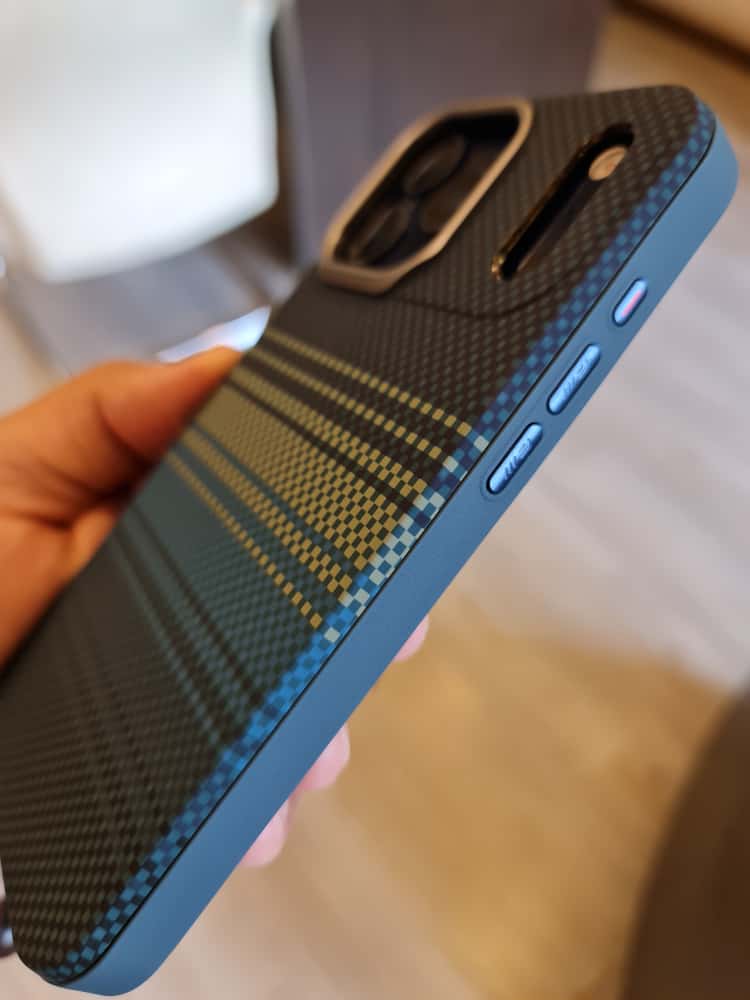 Twin Side Carbon Fiber Magsafe Phone Case (Blue)