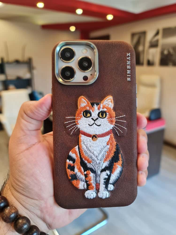 RMBMAX Embroidery Leather Frame Lens Case Cat