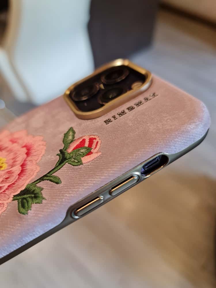 RMBMAX Embroidery Leather Frame Lens Case Pink