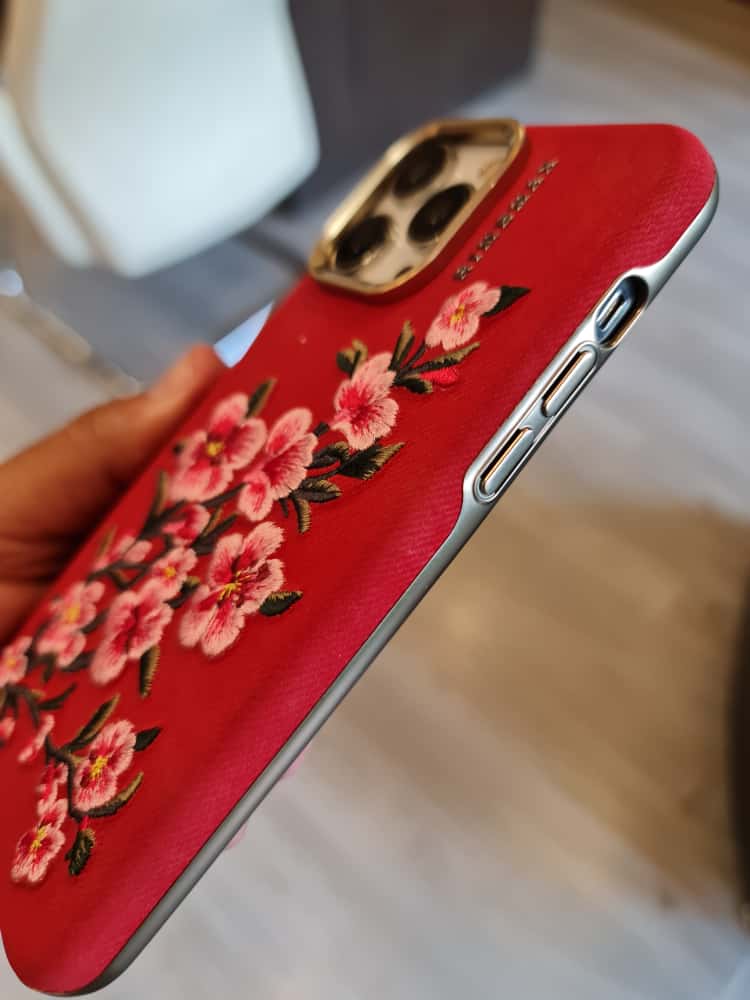 RMBMAX Embroidery Leather Frame Lens Case Red