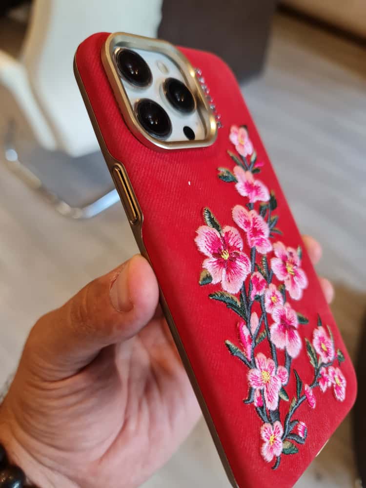 RMBMAX Embroidery Leather Frame Lens Case Red