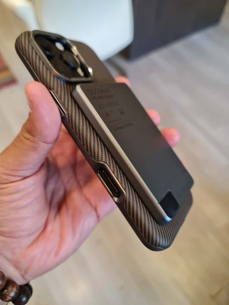 RIMBMAX Luxury glazed carbon case For Iphone