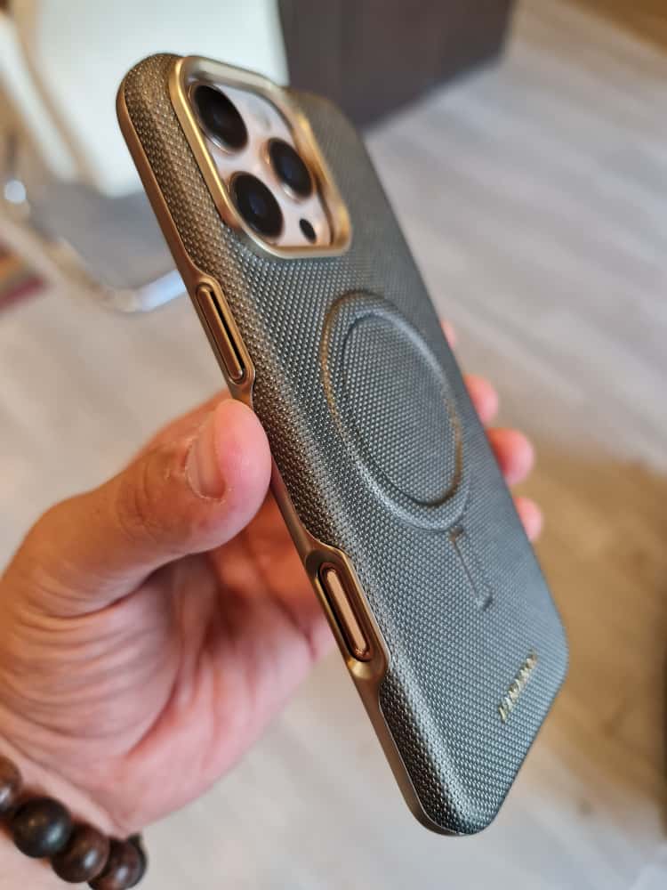 RIMBMAX Luxury Shockproof case For Iphone