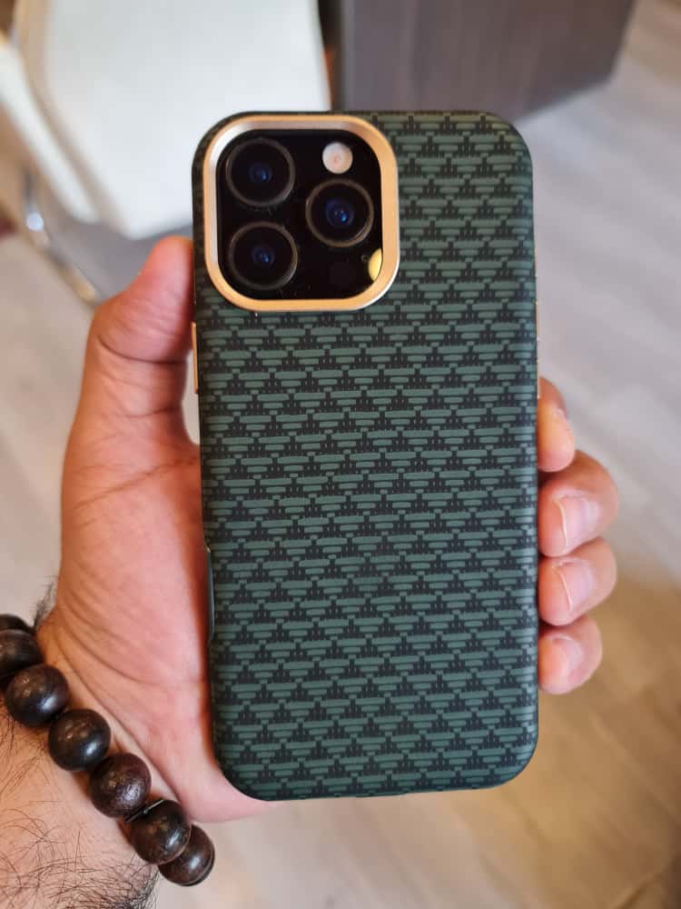 RIMBMAX iPhone Premium Colorful patterned Flip Case