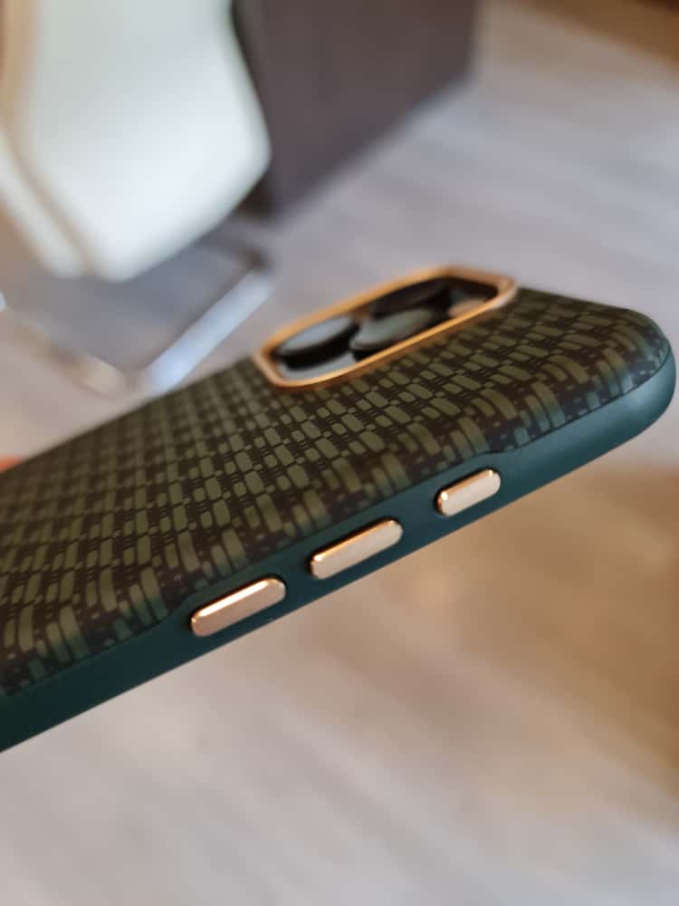 RIMBMAX iPhone Premium Colorful patterned Flip Case