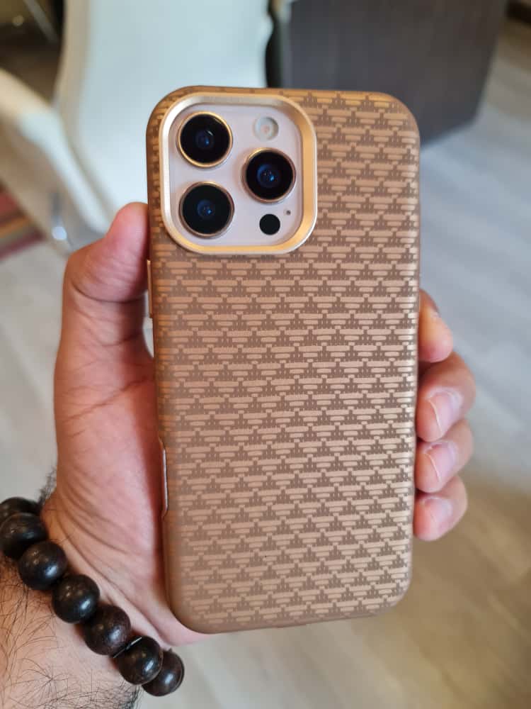 RIMBMAX iPhone Premium Colorful patterned Flip Case