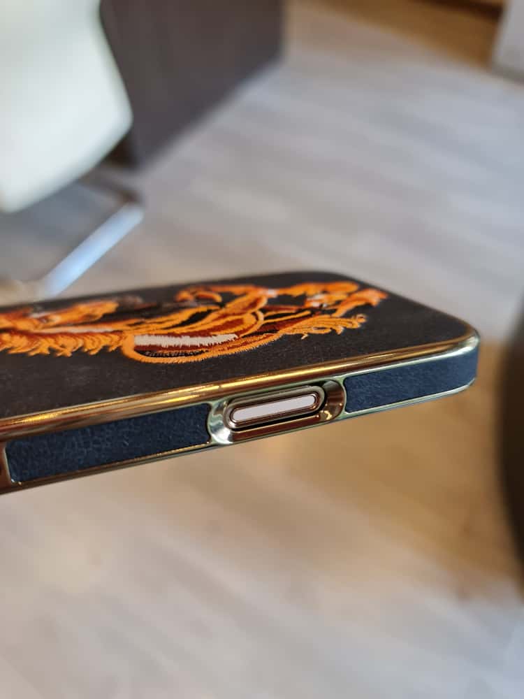 RMBMAX Embroidery Leather Frame Lens Case shape 3