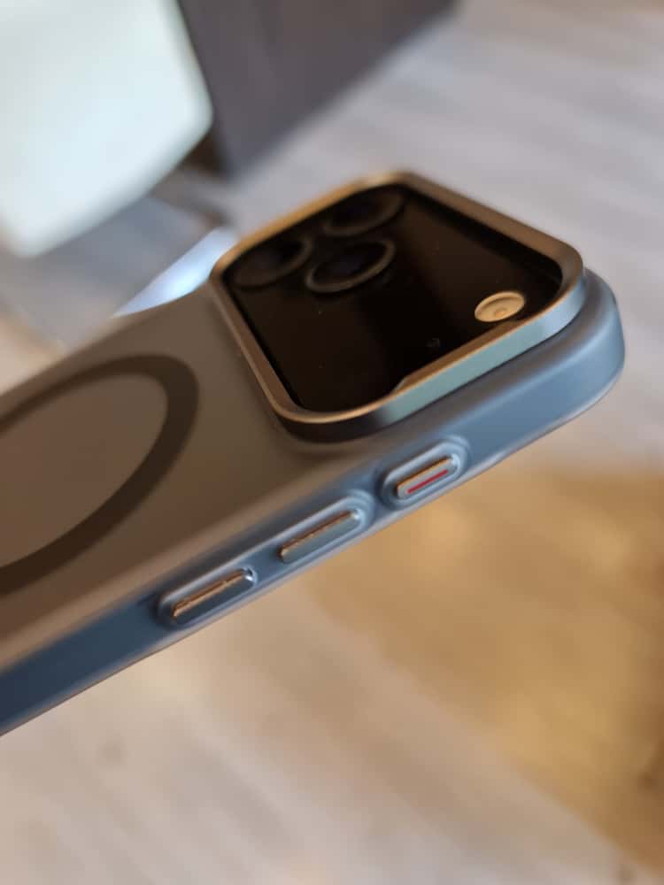 Gorgeous clear frosted case for iPhone(Black)