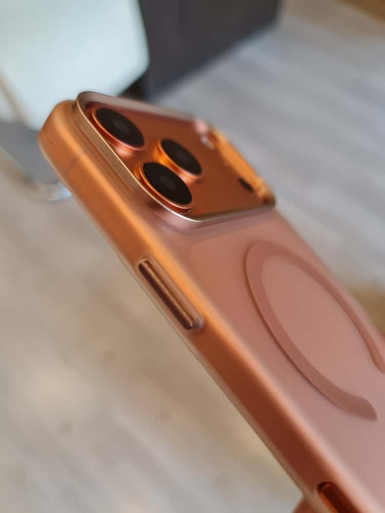 Gorgeous clear frosted case for iPhone(Orange)