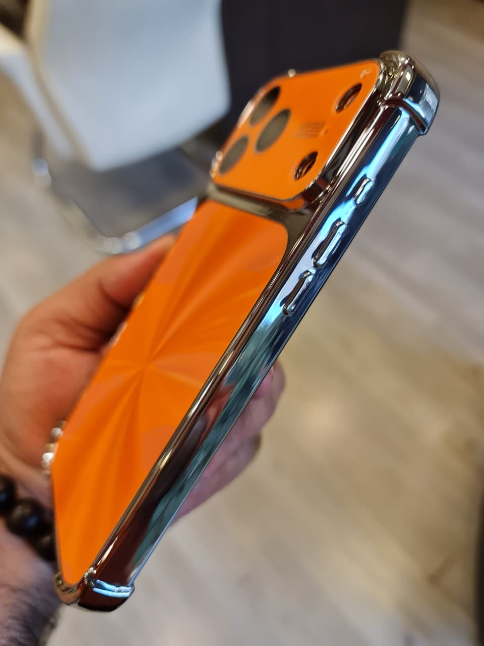 Electroplated Frame Four Corners Anti-drop Glossy Lens Protection (Orange)