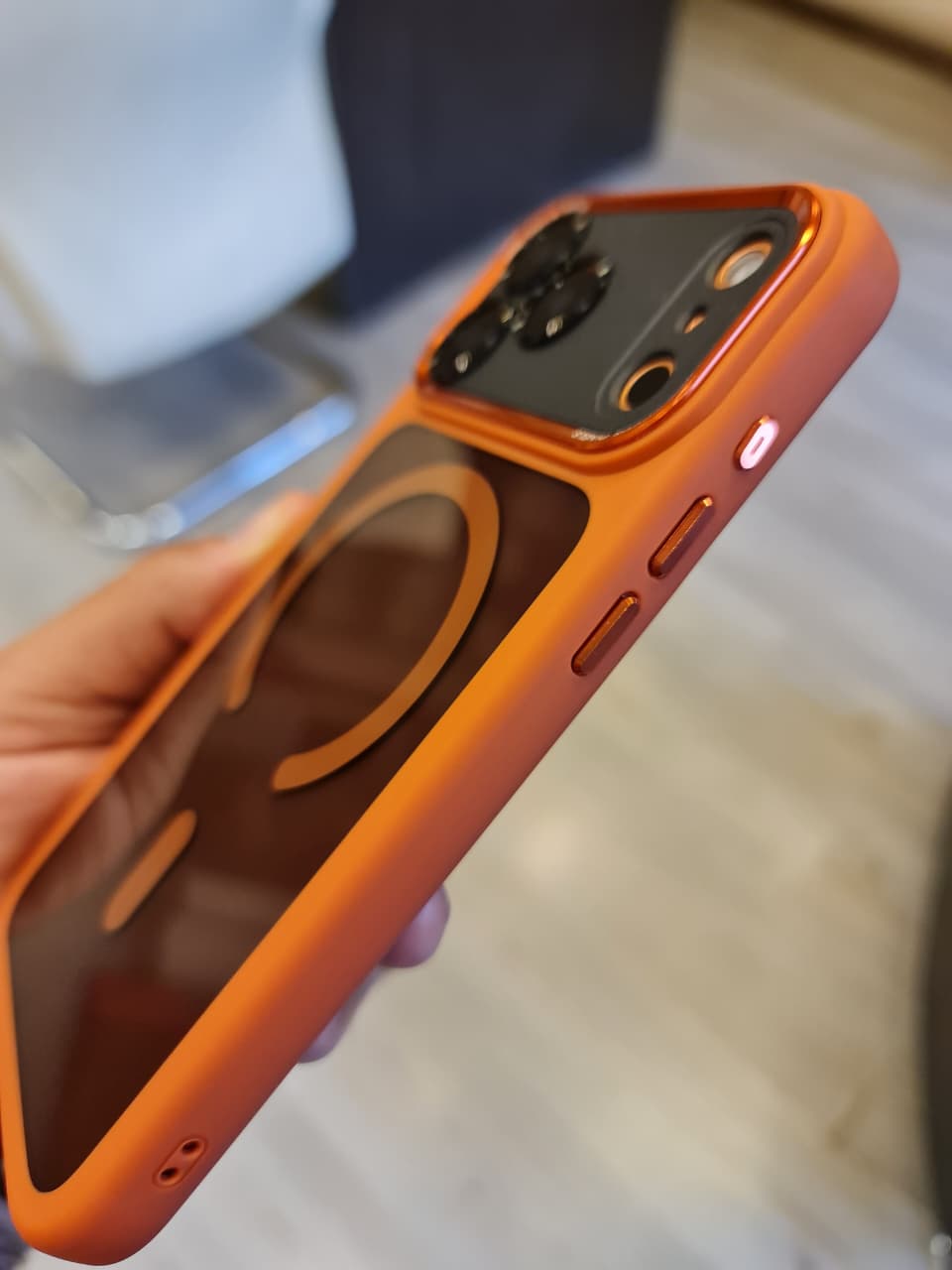 Popular TPU Acrylic Clear Magnetic Phone Case for iPhone 17 Pro Max