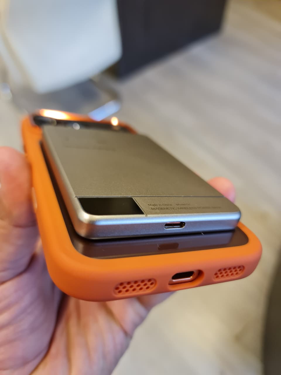 Popular TPU Acrylic Clear Magnetic Phone Case for iPhone 17 Pro Max