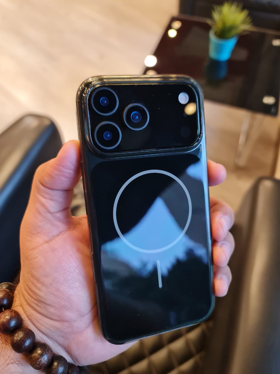 Original Color Design Clear Magnetic Case for iPhone 17 Pro Max (Black)