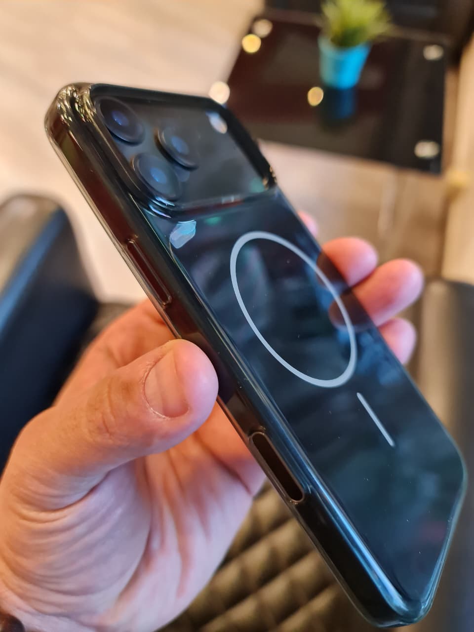 Original Color Design Clear Magnetic Case for iPhone 17 Pro Max (Black)