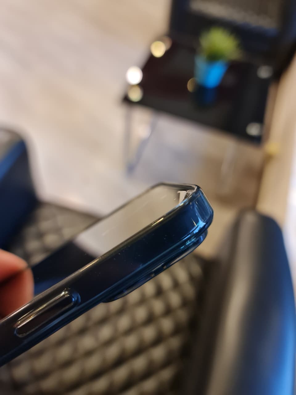 Original Color Design Clear Magnetic Case for iPhone 17 Pro Max (Black)