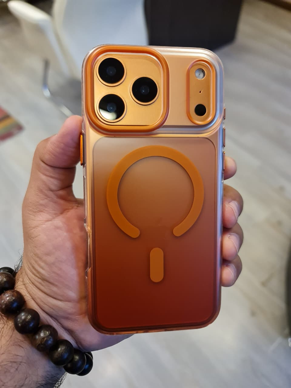 Gradient Color Translucent Magnetic Rugged Phone Case for iPhone 17 Series(Shape1)