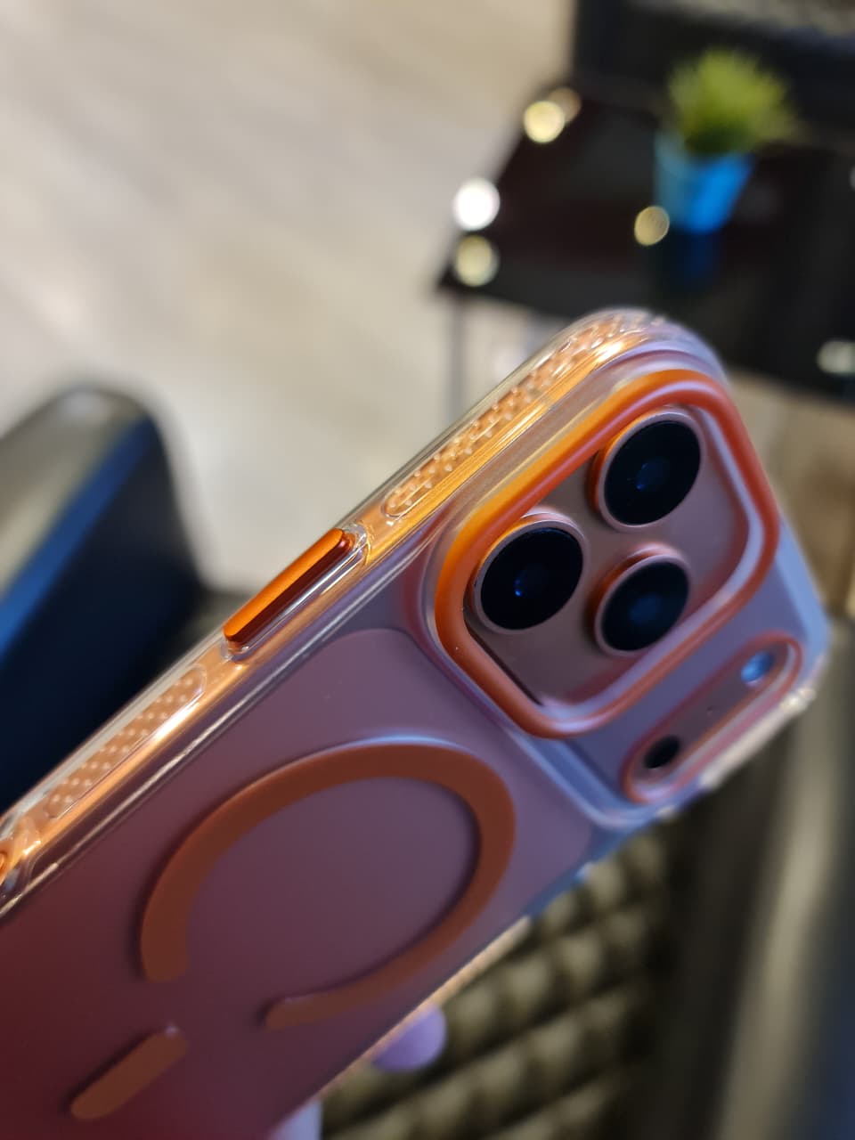 Gradient Color Translucent Magnetic Rugged Phone Case for iPhone 17 Series(Shape1)