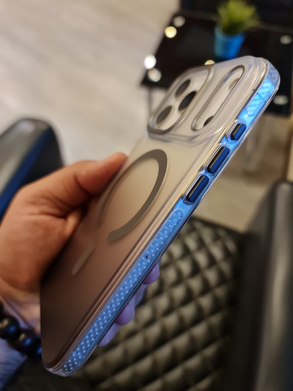 Gradient Color Translucent Magnetic Rugged Phone Case for iPhone 17 Series(Shape 3)