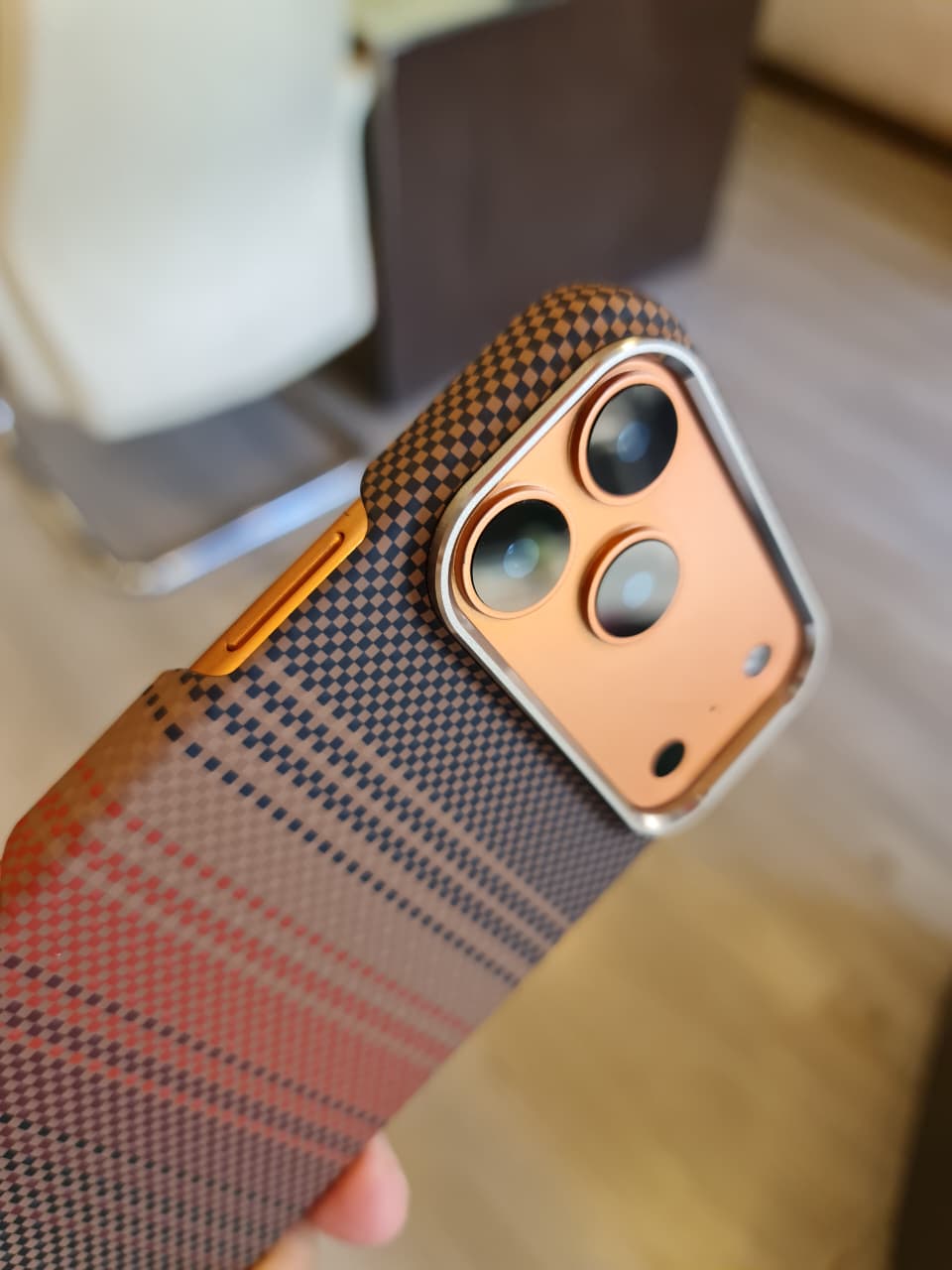 High Quality Carbon Fiber Mobile Phone Case Cover for iPhone(Brown)