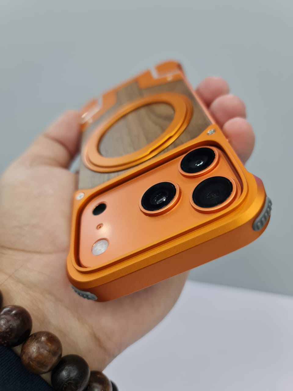 Magnetic Aluminum Metal Frameless Real Wood Case For Iphone 17 Pro max