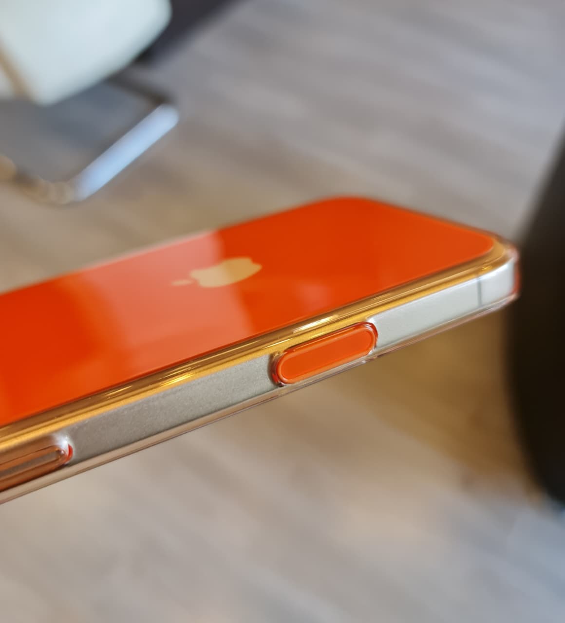 High-end Acrylic Color Design Clear Magnetic Case for iPhone 17 Pro Max