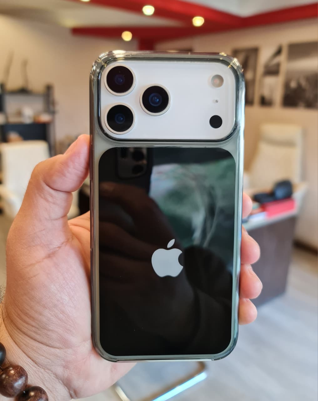 High-end Acrylic Color Design Clear Magnetic Case for iPhone 17 Pro Max