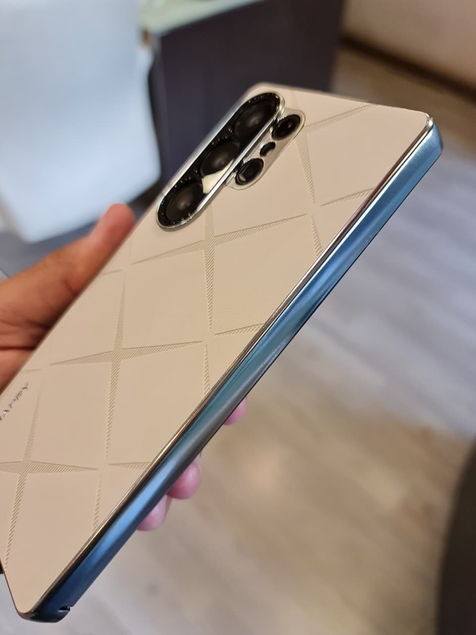 Luxury Plating PU Leather Camera Lens Protection Back Case for Samsung