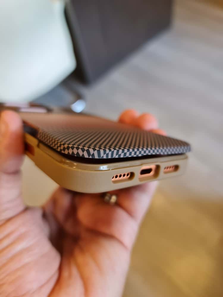 Twin Side Carbon Fiber Magsafe Phone Case (Brown)