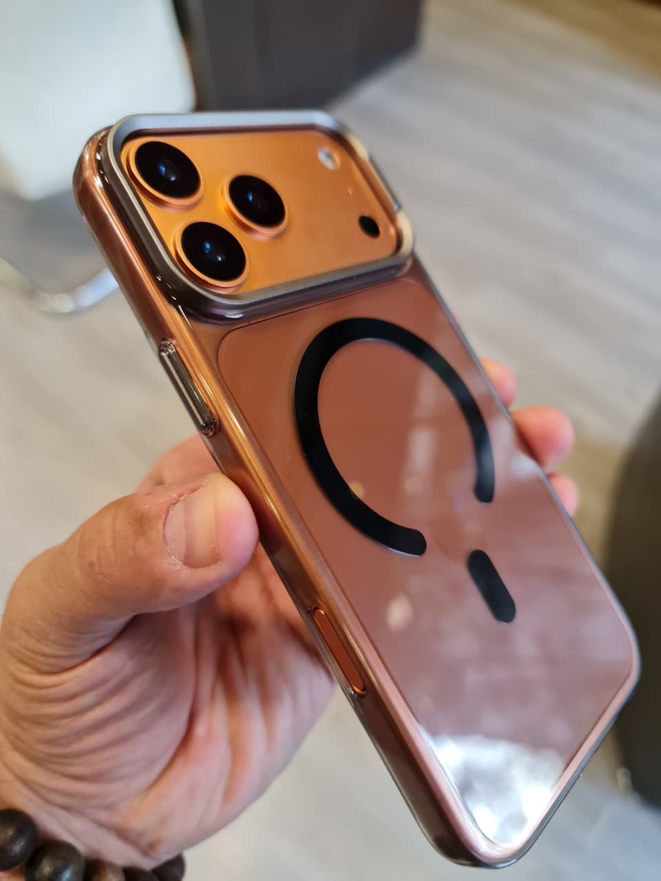 Gorgeous clear glossy case for iPhone (transparent)