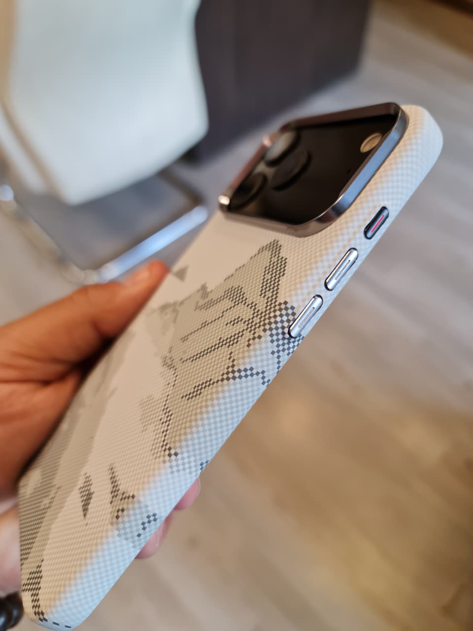 Carbon Fiber Texture Magsafe Phone Case For iPhone 17 Pro Max