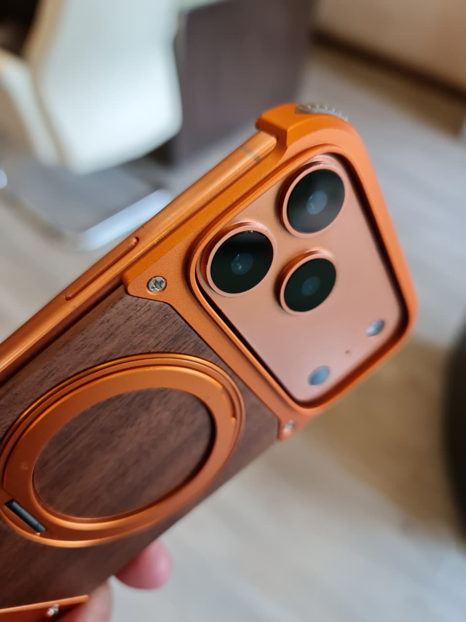 Magnetic Aluminum Metal Frameless Real Wood Case For Iphone 17 Pro max