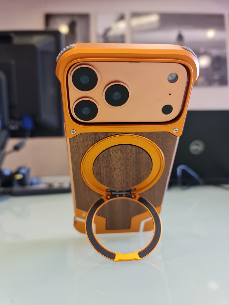 Magnetic Aluminum Metal Frameless Real Wood Case For Iphone 17 Pro max