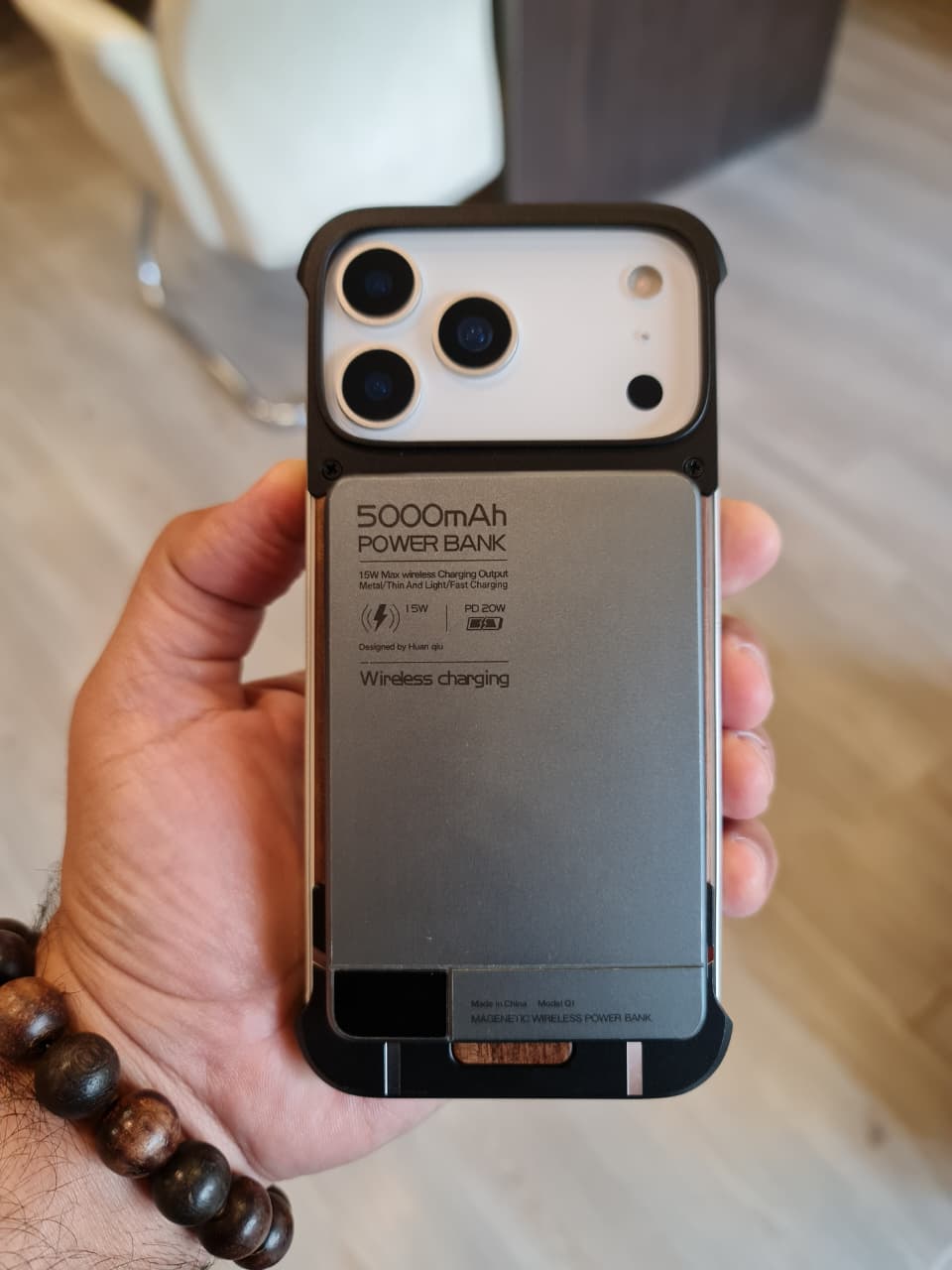 Magnetic Aluminum Metal Frameless Real Wood Case For Iphone 17 Pro max