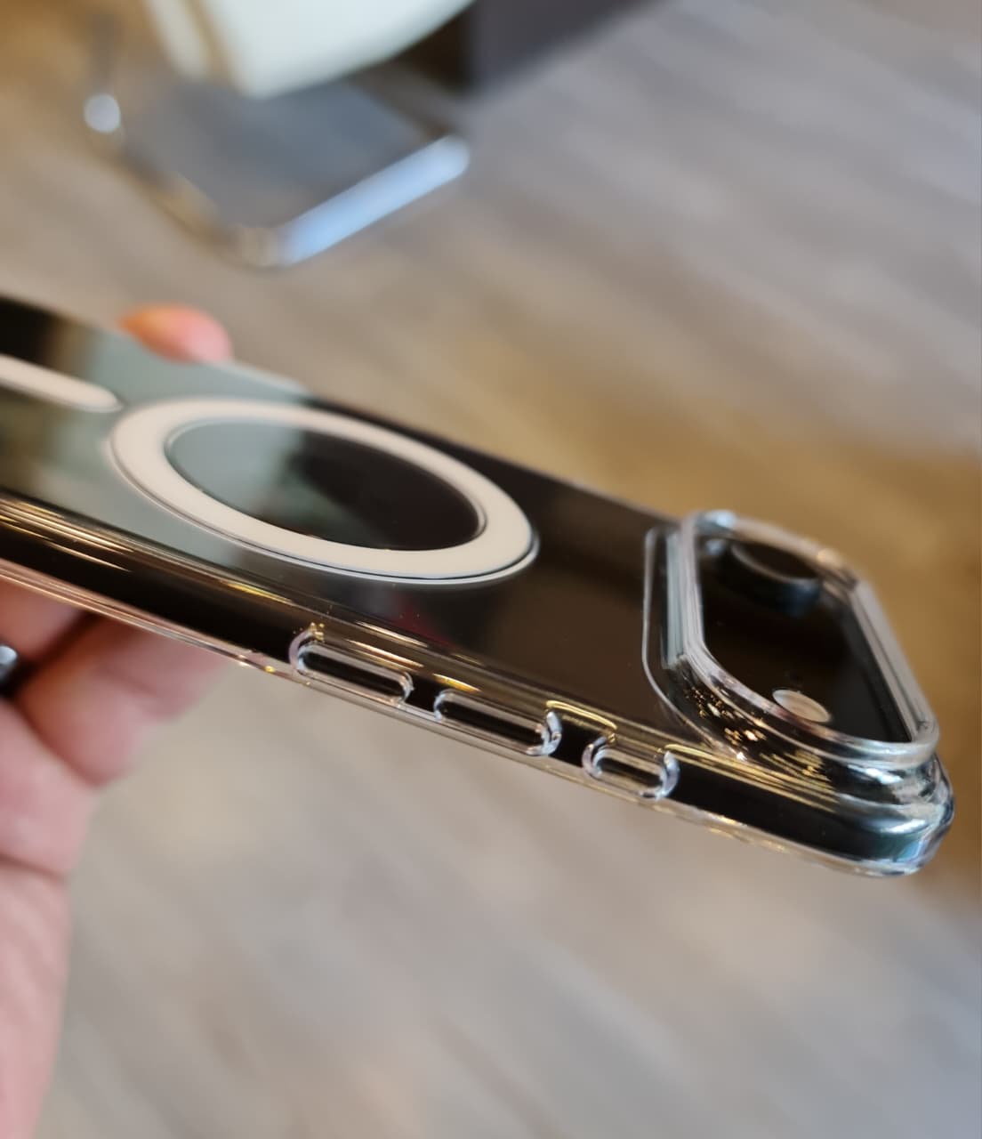 Clear MagSafe compatible Case For iPhone 17 Pro Max