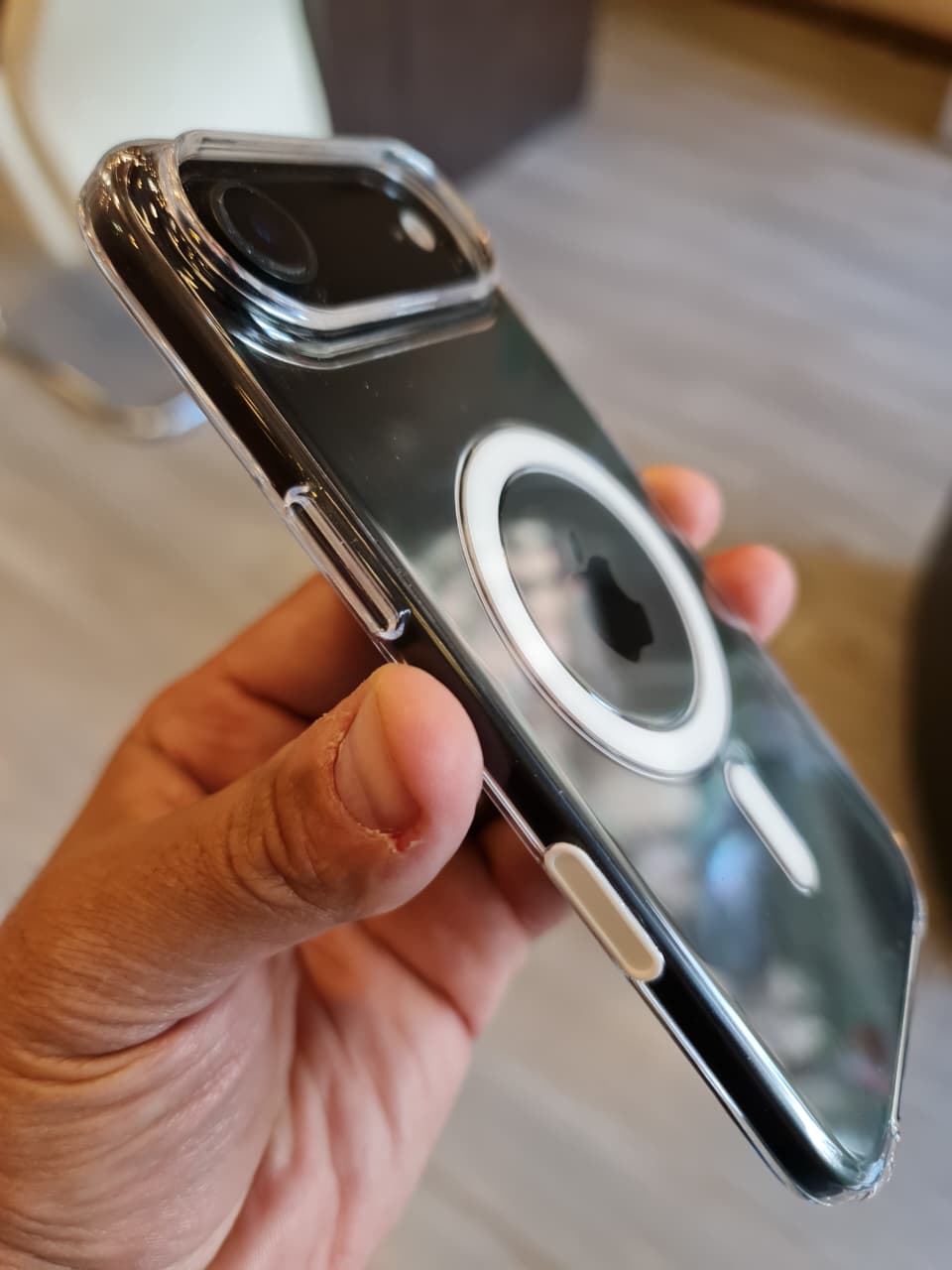 Clear MagSafe compatible Case For iPhone 17 Pro Max