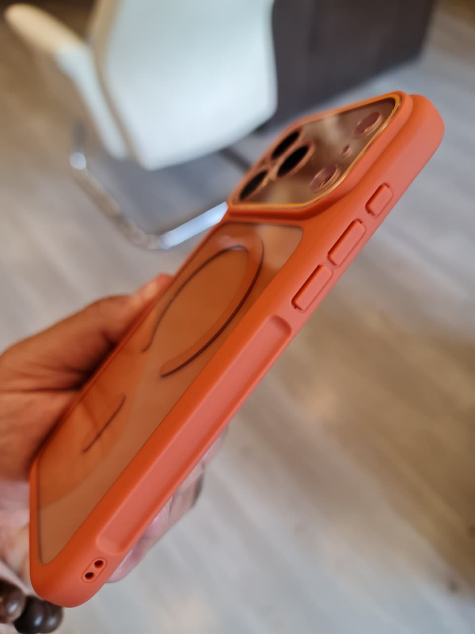 Transparent Magnetic Case for iPhone 17 Pro Max