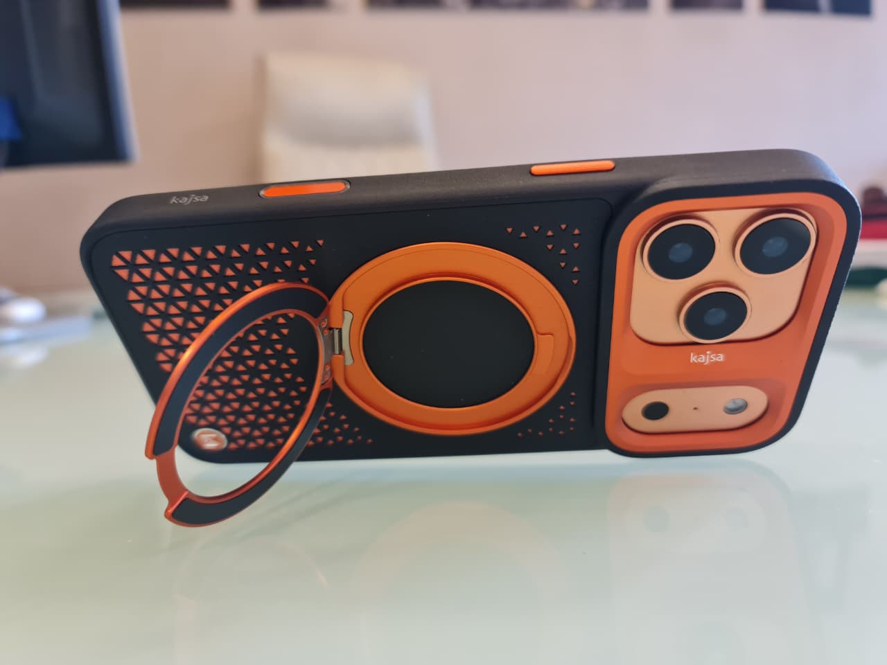 Kajsa GeoRing Case for iPhone 17 Pro Max