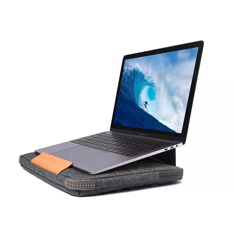 Smart Stand Sleeve