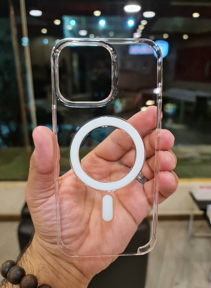 Clear MagSafe compatible Case
