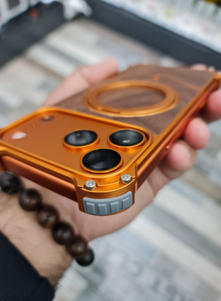 Magnetic Metal Premium Wooden Frameless Case For Iphone 17 Pro max